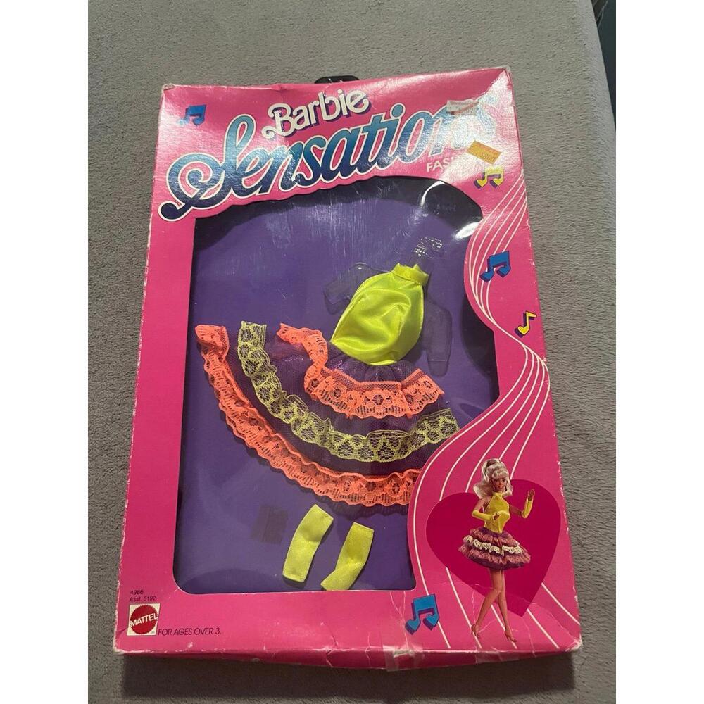 Barbie Sensations Fashions Vintage #4986 1987 Damage Box